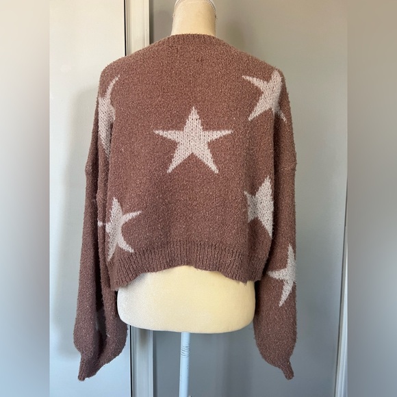 Altar’d State Woman’s Rose Pink White Star Super Soft & Cozy Cropped Sweater S - Picture 7 of 11